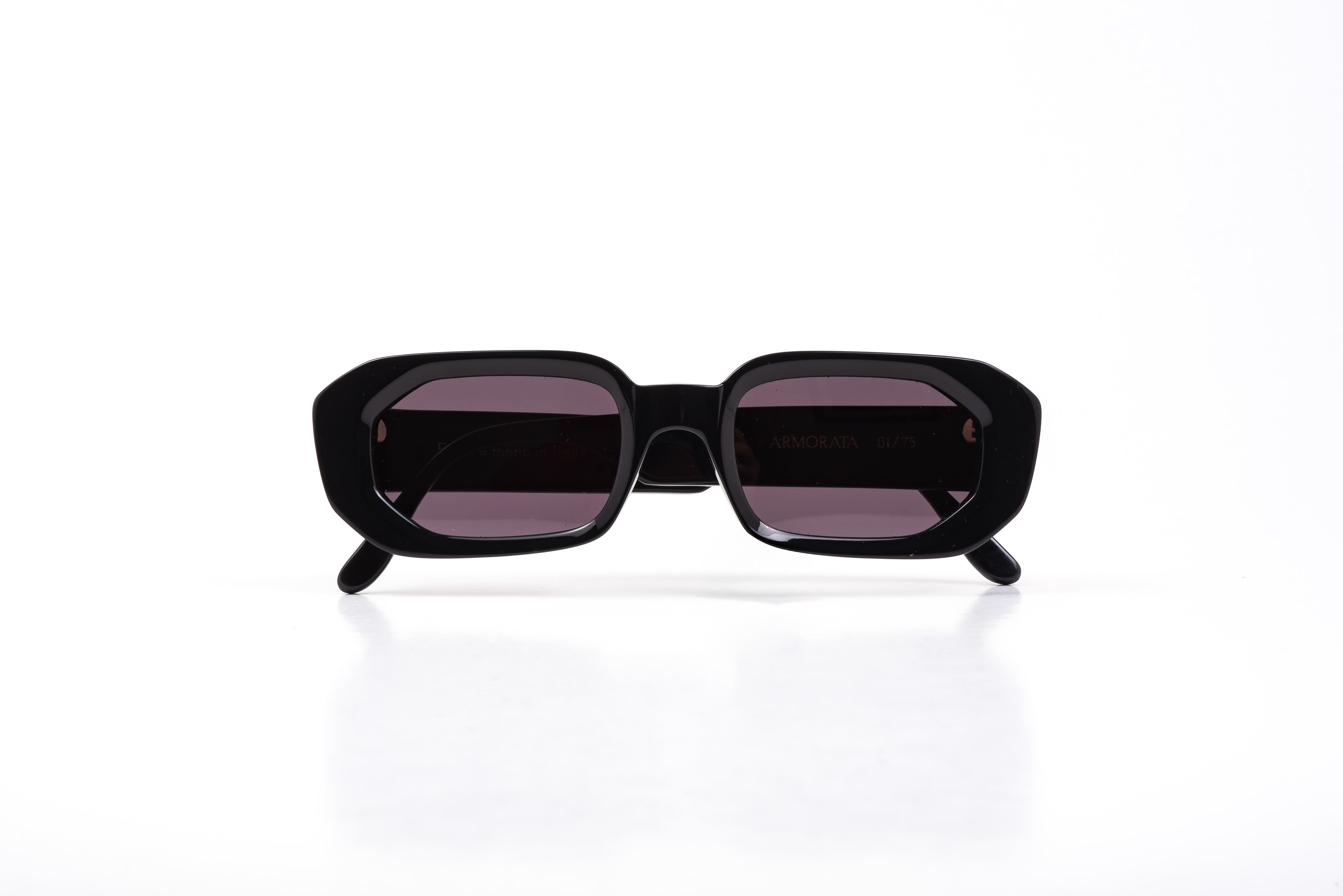 Milano Black